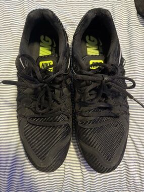 Nike Men’s Black Athletic Shoes with Neon Yellow Accents